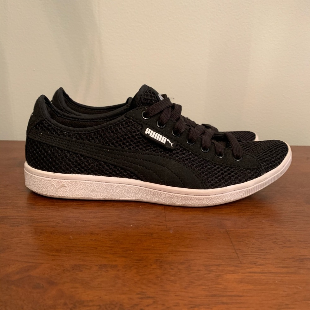 Puma black and white sneakers, simple, classic